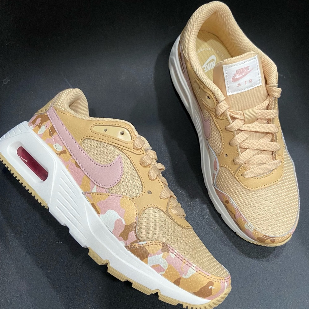 New Nike Air Max Sneakers